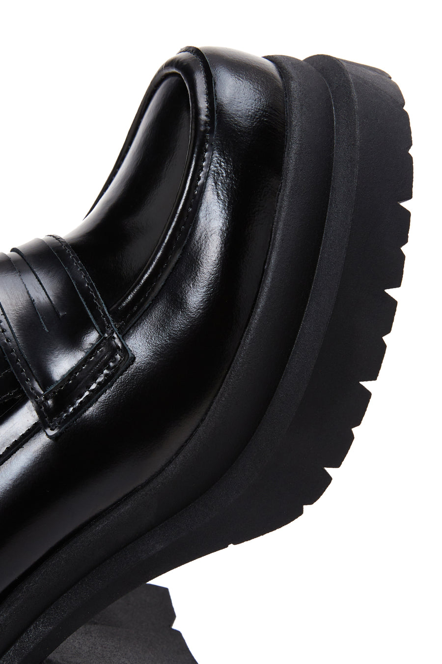 Kadın Siyah Deri Topuklu Loafer