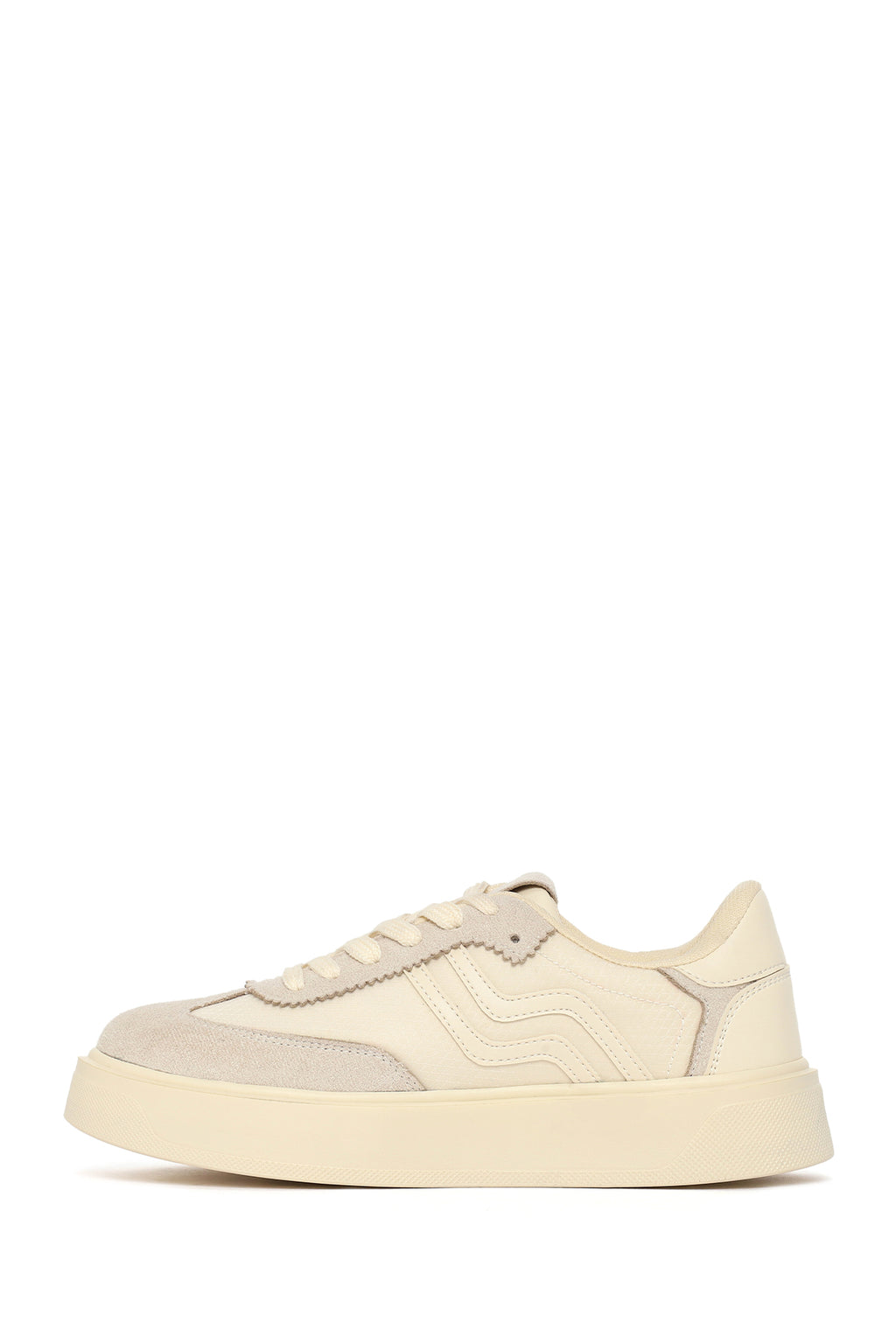 Kadın Bej Bağcıklı Sneaker