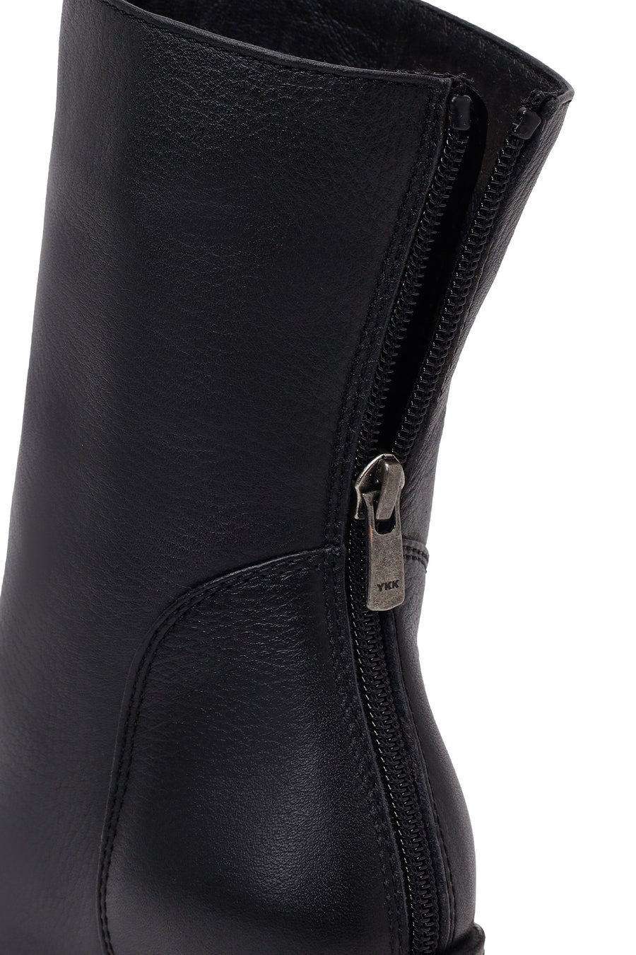 Woman Black Zip Closure Thick-Heeled Leather Boots