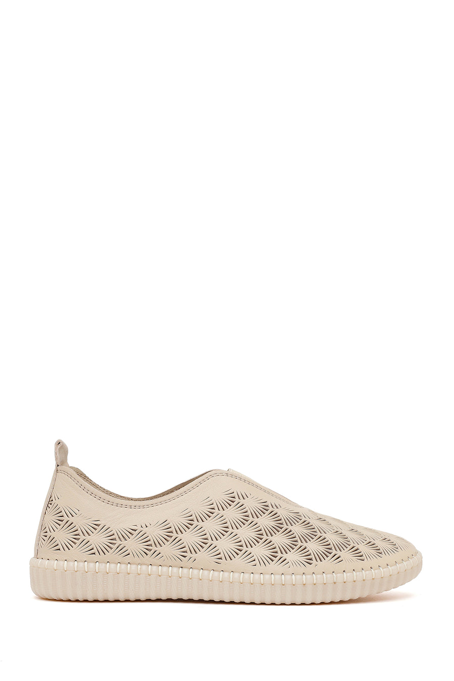 Woman Cream Patterned Leather Comfort Shoes 26AFD332518 | Derimod