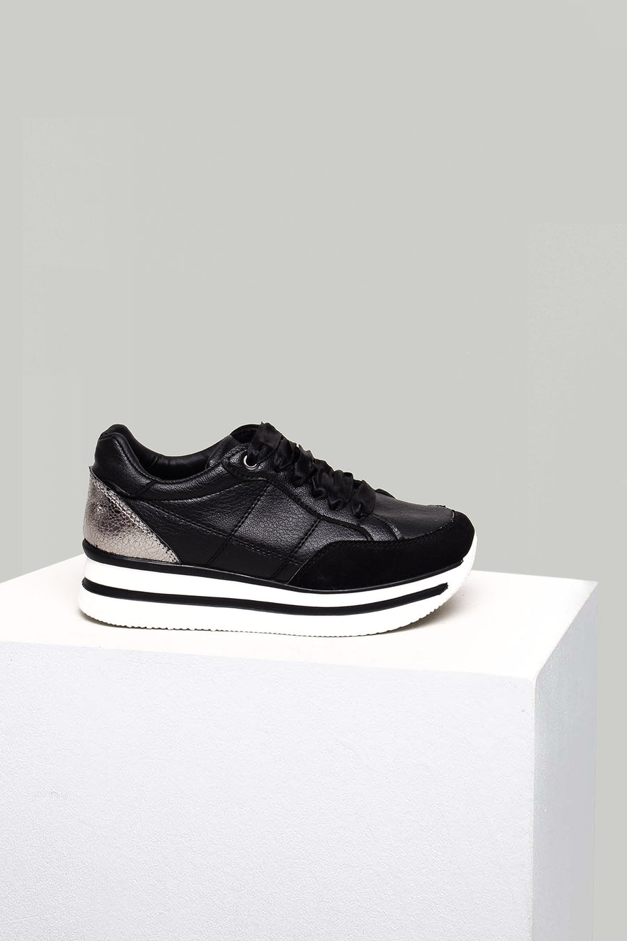 High-Sole Women's Sneaker