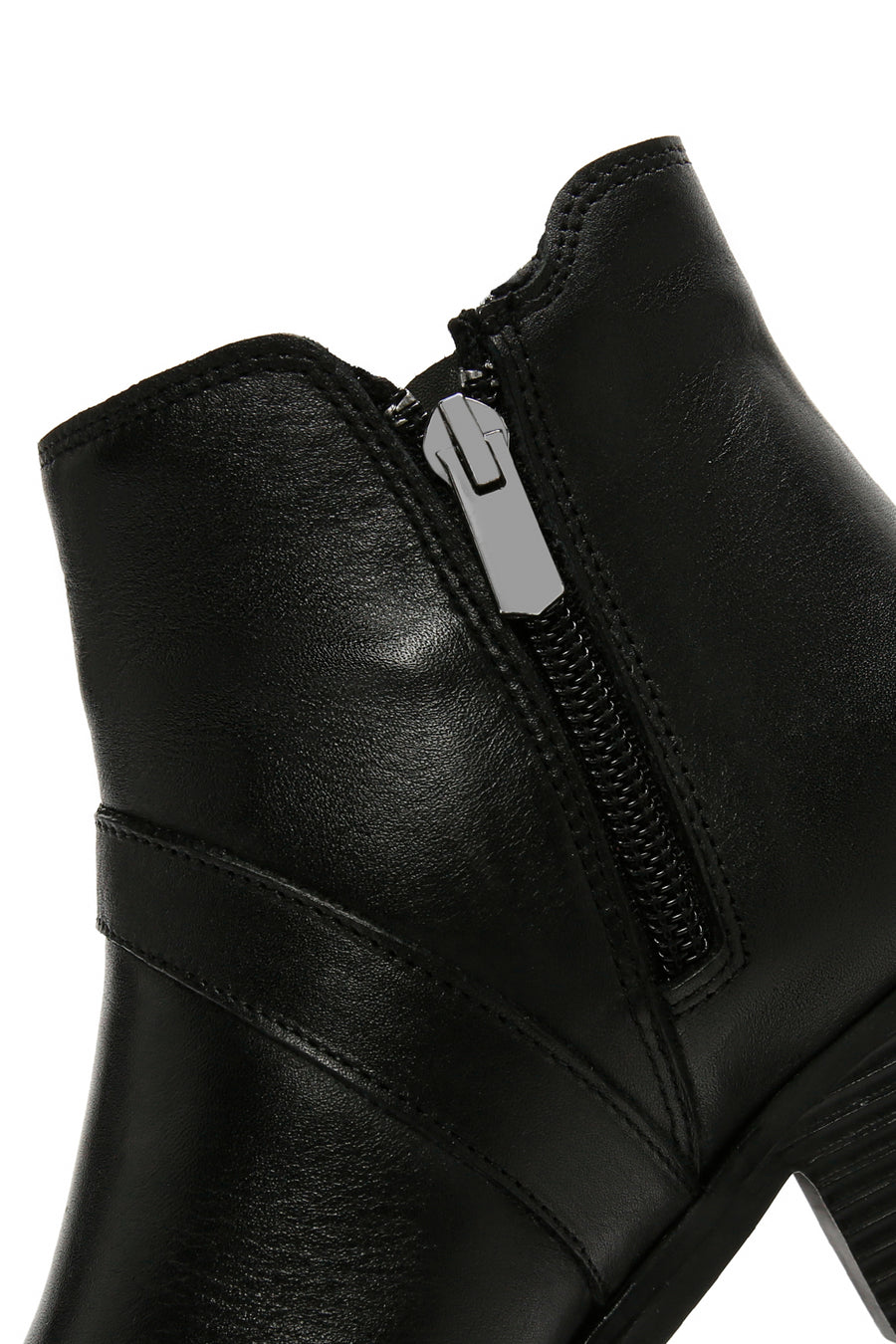 Women's Black Thick Heeled Zippered Leather Boots