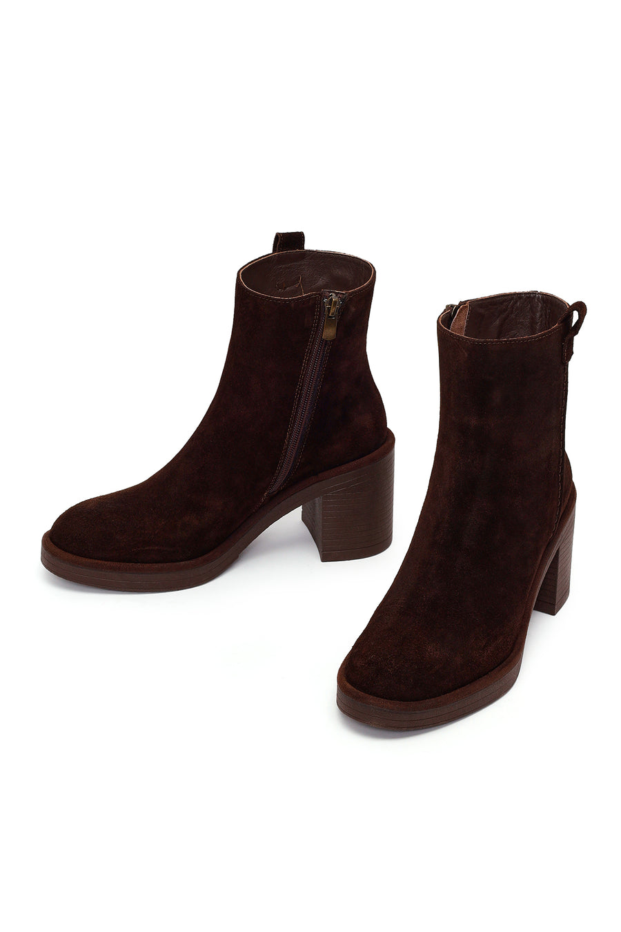 Woman Brown Zip Closure Chunky Heeled Suede Boots