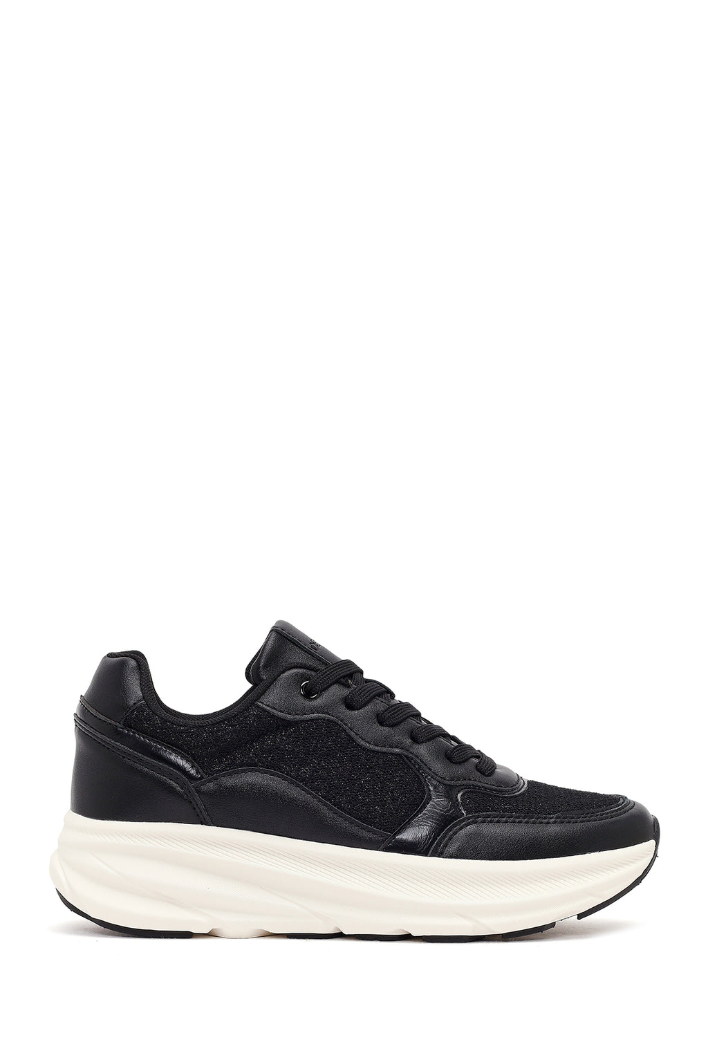 Kadın Siyah Bağcıklı Kalın Tabanlı Sneaker