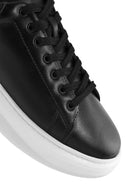 Erkek Siyah Bağcıklı Kalın Tabanlı Deri Sneaker | Derimod