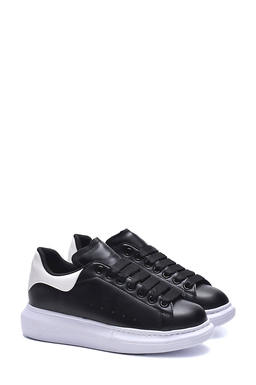 Kadın Beyaz Siyah Kalın Tabanlı Sneaker