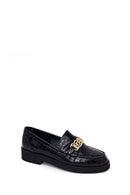Kadın Siyah Kroko Desenli Zincir Detaylı Deri Maskülen Loafer | Derimod