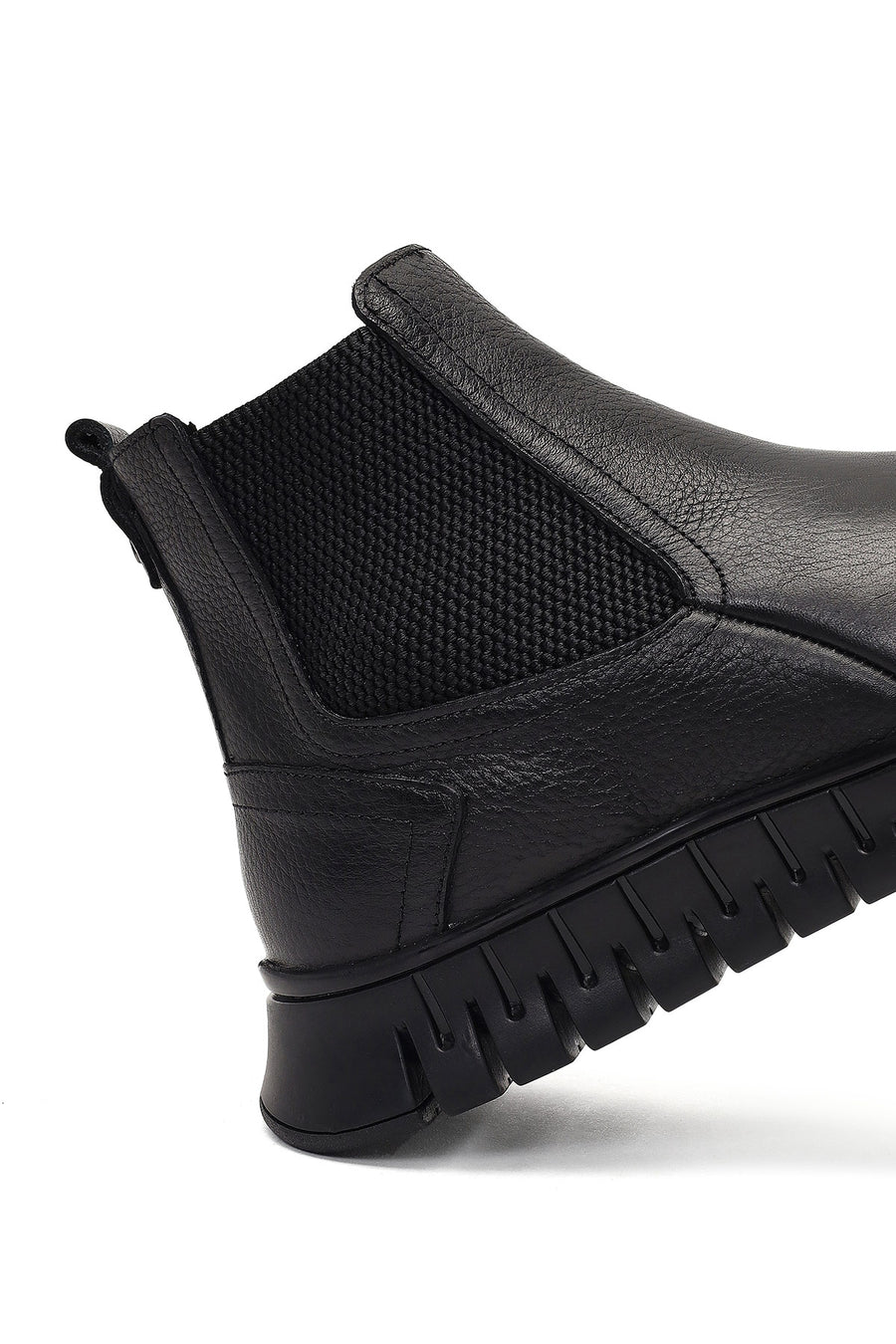 Men's Black Thick-Soled Leather Chelsea Boot