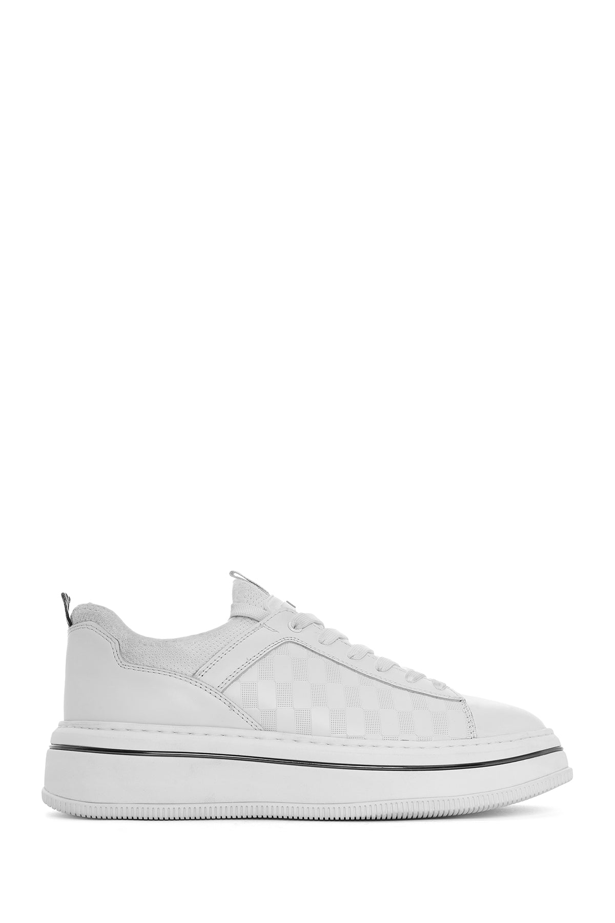 Erkek Beyaz Bağcıklı Kalın Tabanlı Deri Sneaker 25SFD650214 | Derimod