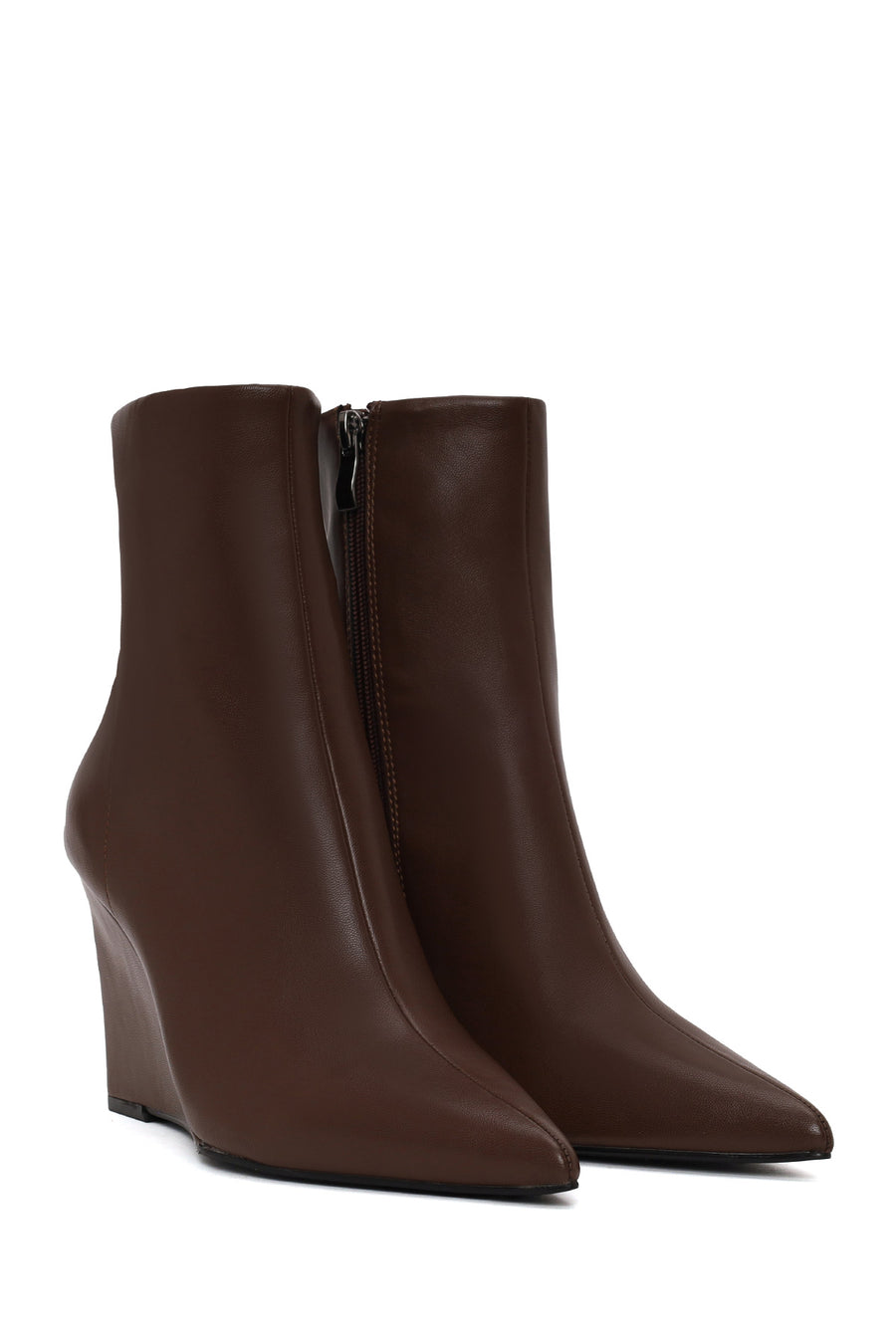 Woman Brown Zip Closure Wedge-Heel Boots
