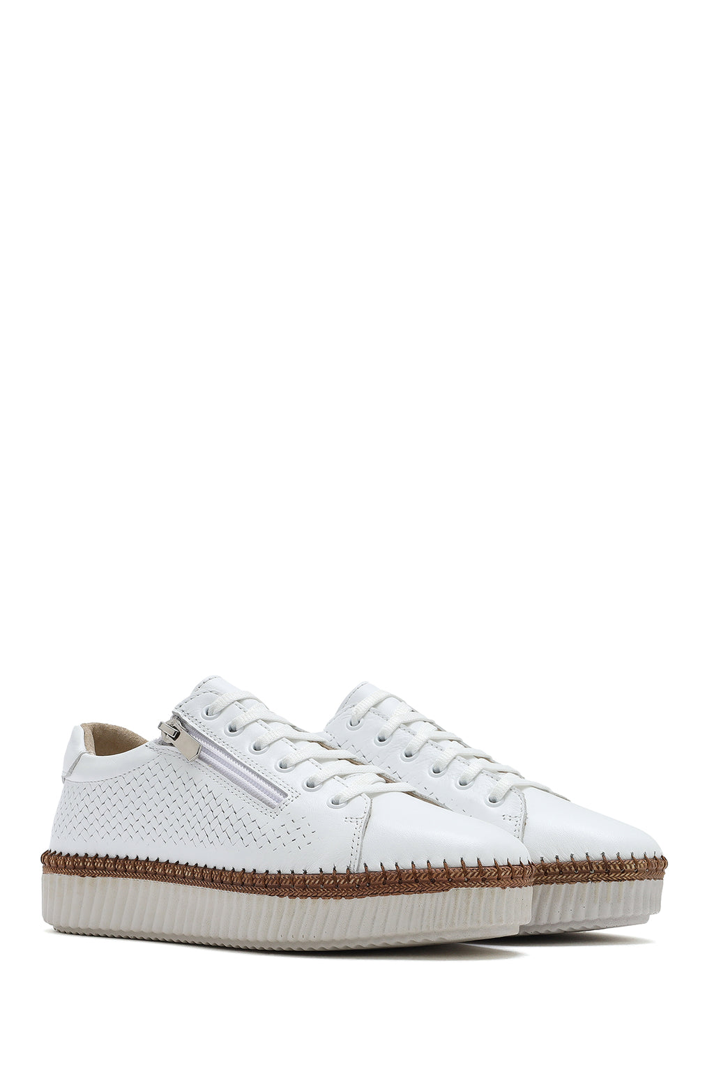 Kadın Beyaz Bağcıklı Deri Sneaker