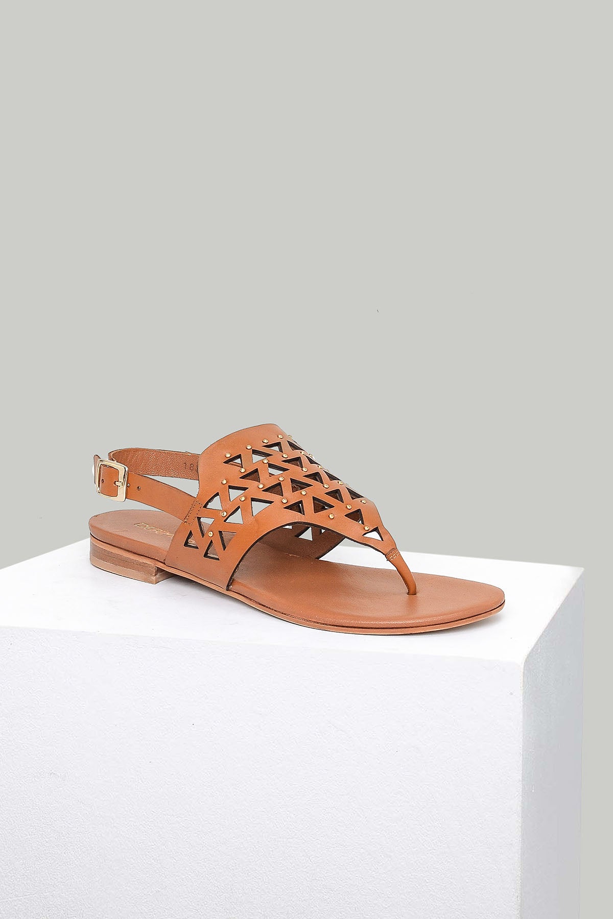 Women's Studded Detailed Sandals 18SFD139218 | Derimod