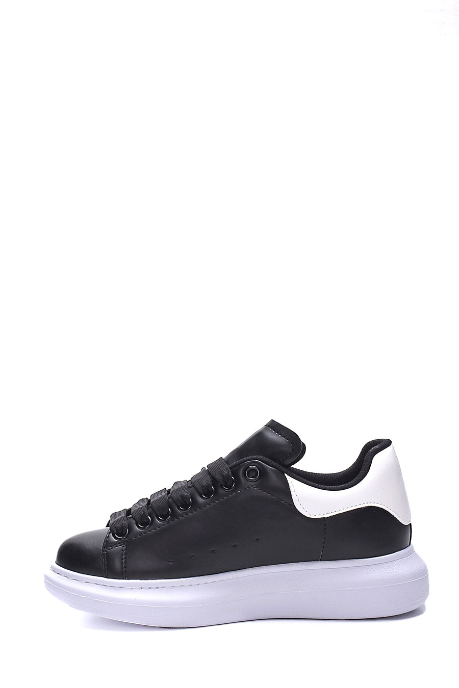 Kadın Beyaz Siyah Kalın Tabanlı Sneaker