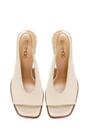 Woman Cream Thick-Heeled Leather Sandal | Derimod