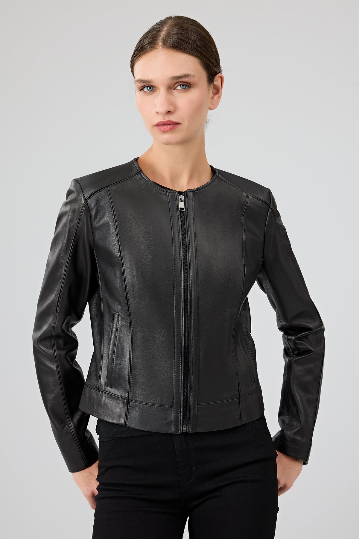 Flora Kadın Siyah Slim Kısa Deri Ceket 25SGD5300U4 | Derimod