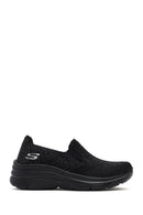 Skechers Women's Black Fashion Fit Comfort Shoes | Derimod