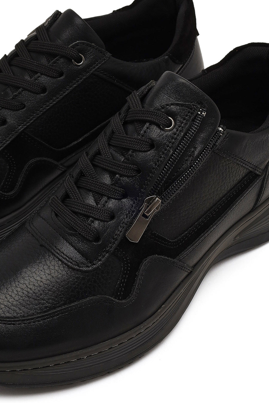 Men's Black Lace-Up Leather Casual Shoes