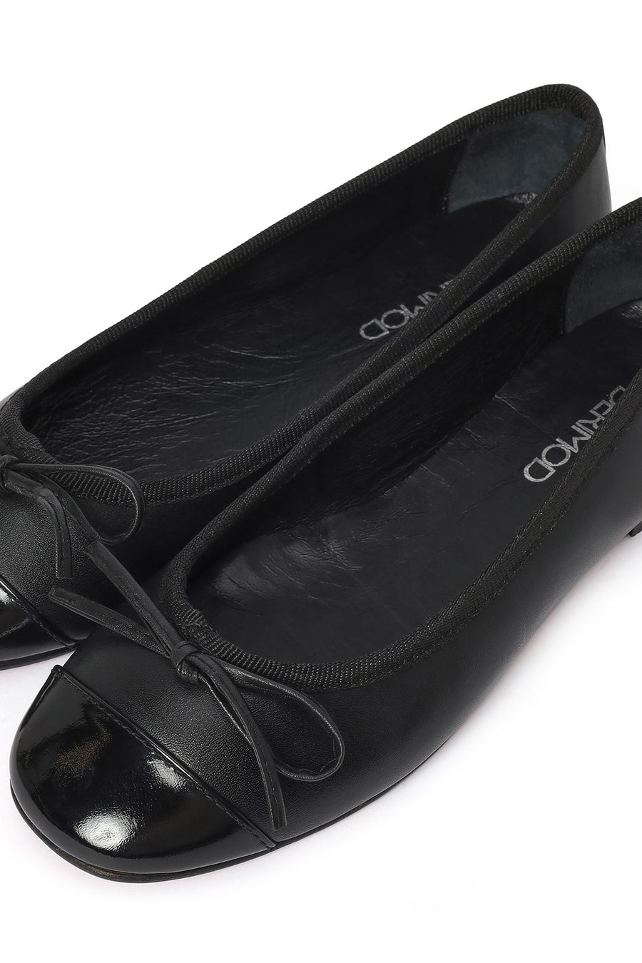 Women's Black Leather Ballerinas