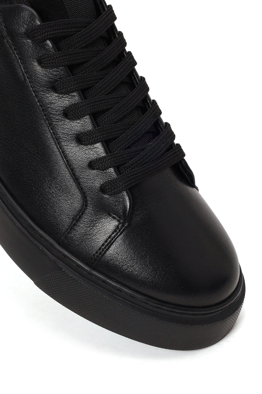 Erkek Siyah Bağcıklı Deri Sneaker
