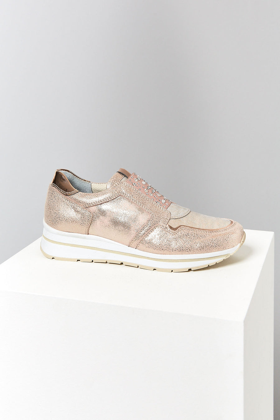 Women's Leather Sports Shoes