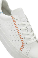 Kadın Beyaz Bağcıklı Deri Sneaker | Derimod