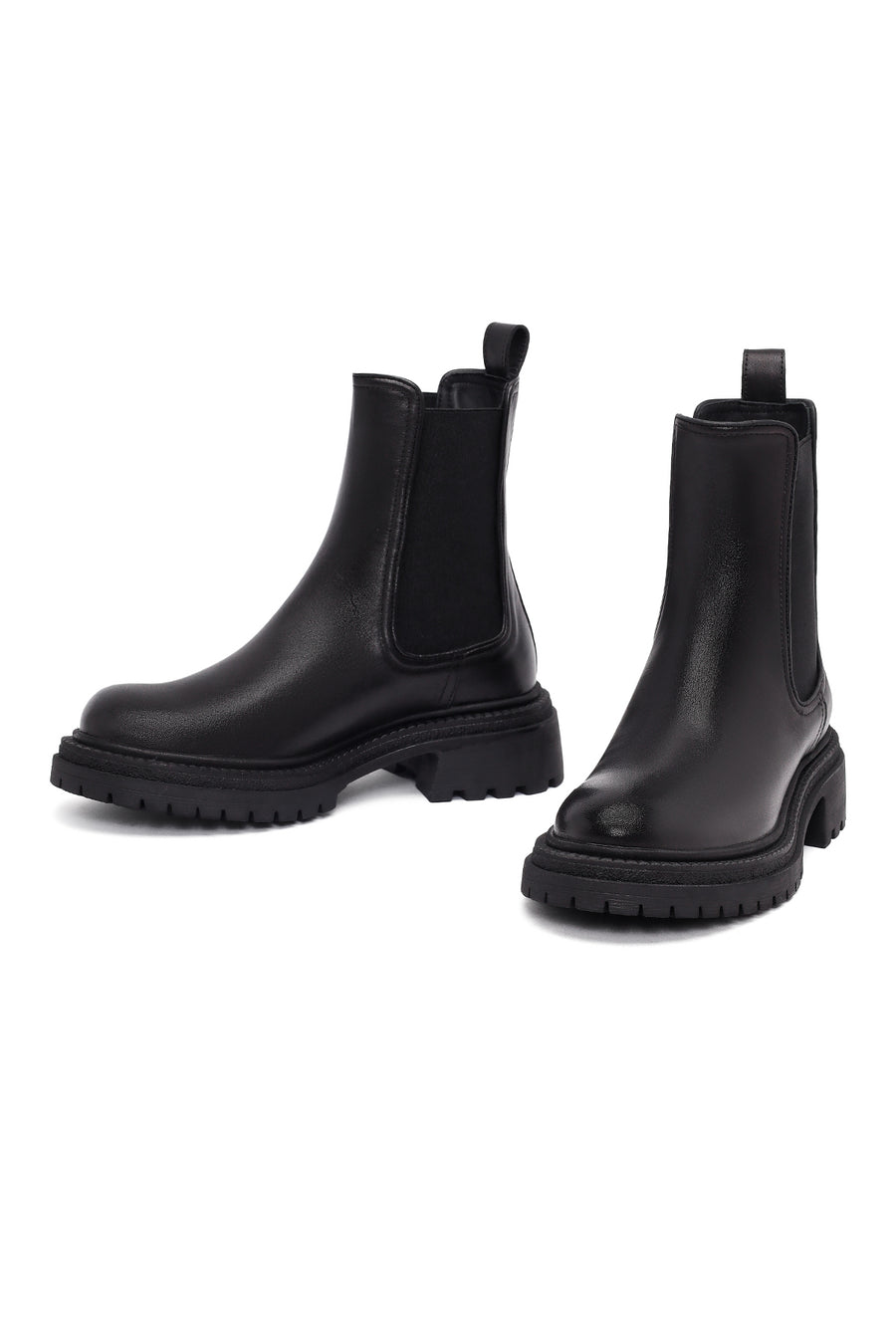 Woman Black Thick-Soled Leather Chelsea Boots