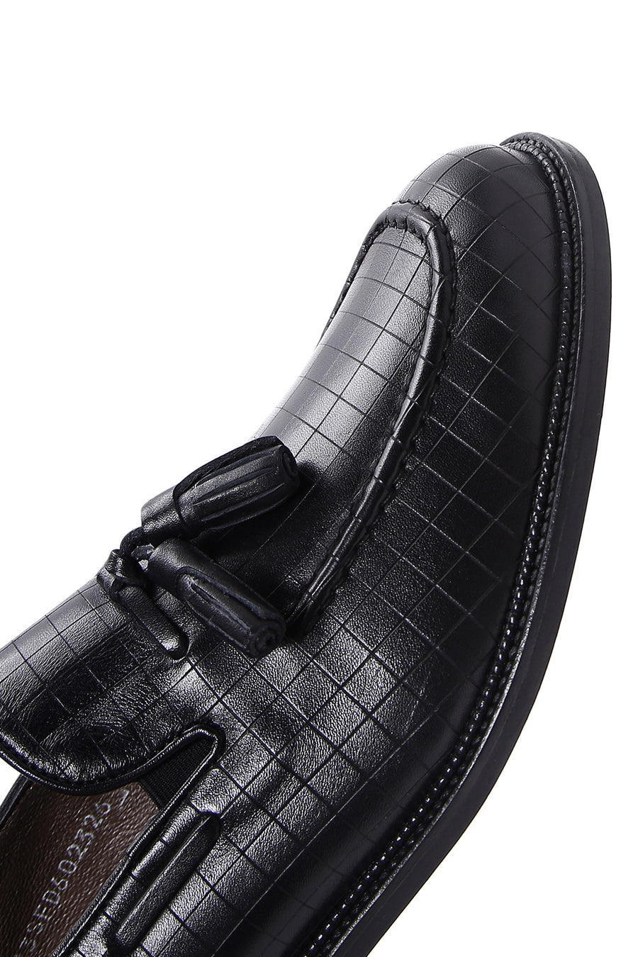Men's Black Leather Tasseled Classic Loafer