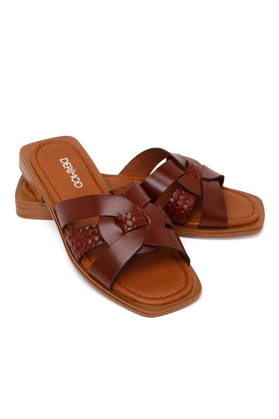 Woman Brown Braided Leather Slipper
