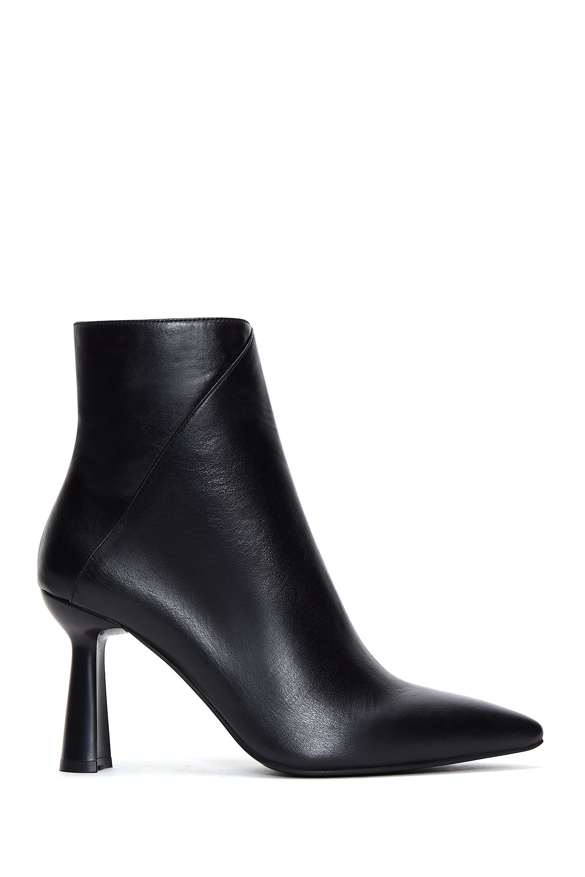 Woman Black Zip Closure Stiletto Heel Leather Boots AF200007DV | Derimod
