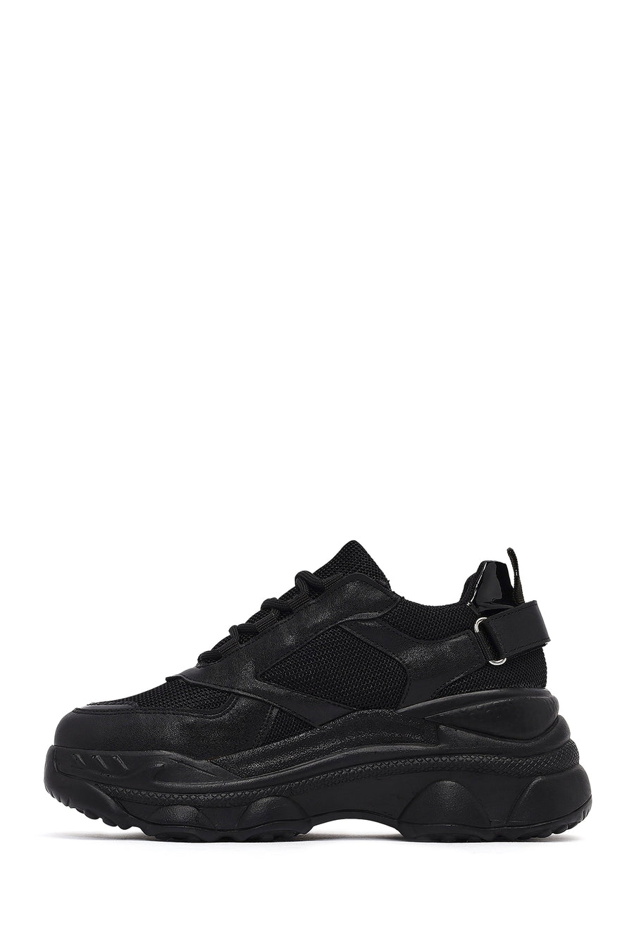Woman Black Lace-Up Chunky Sneaker