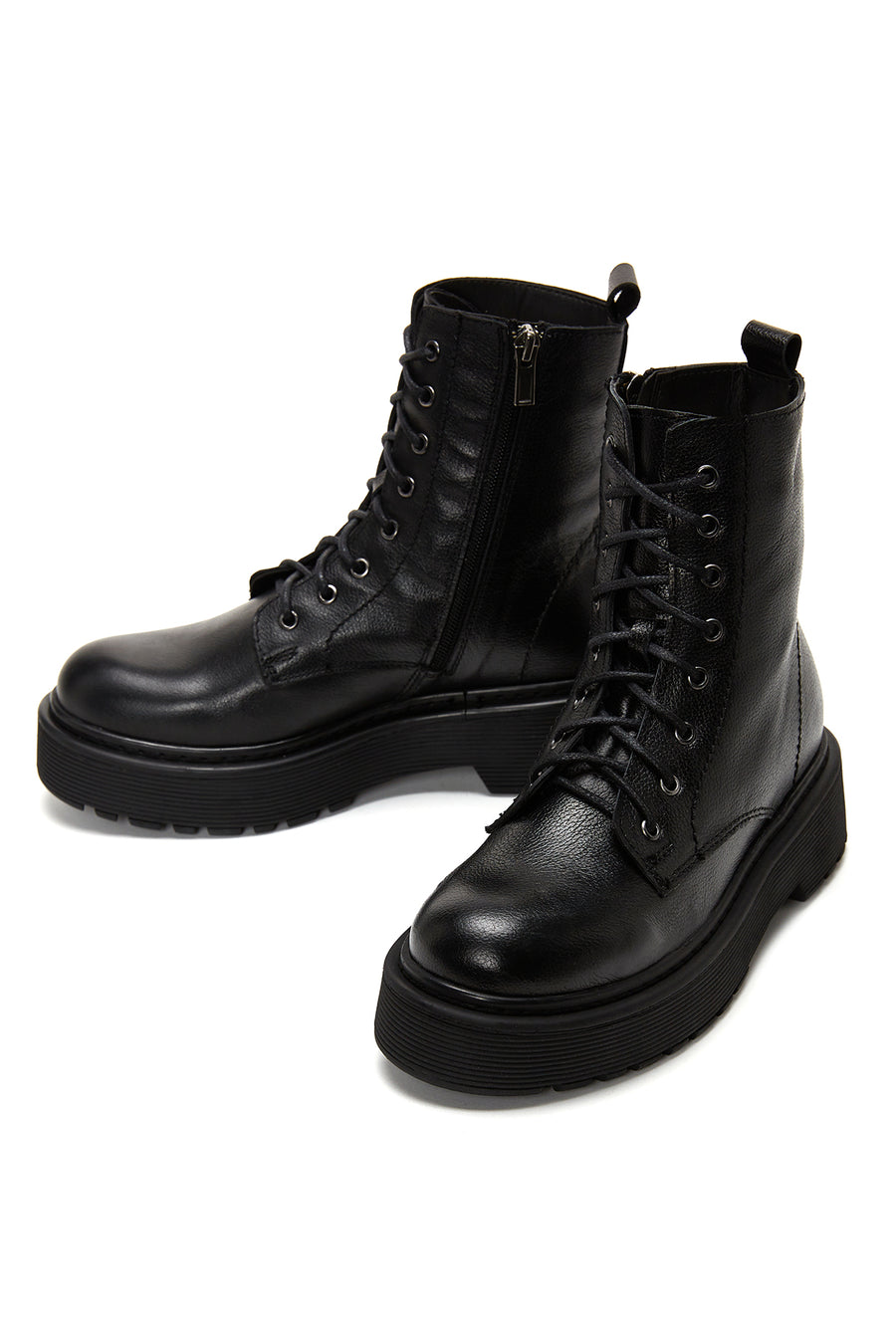 Women's Black Leather Zippered Boots