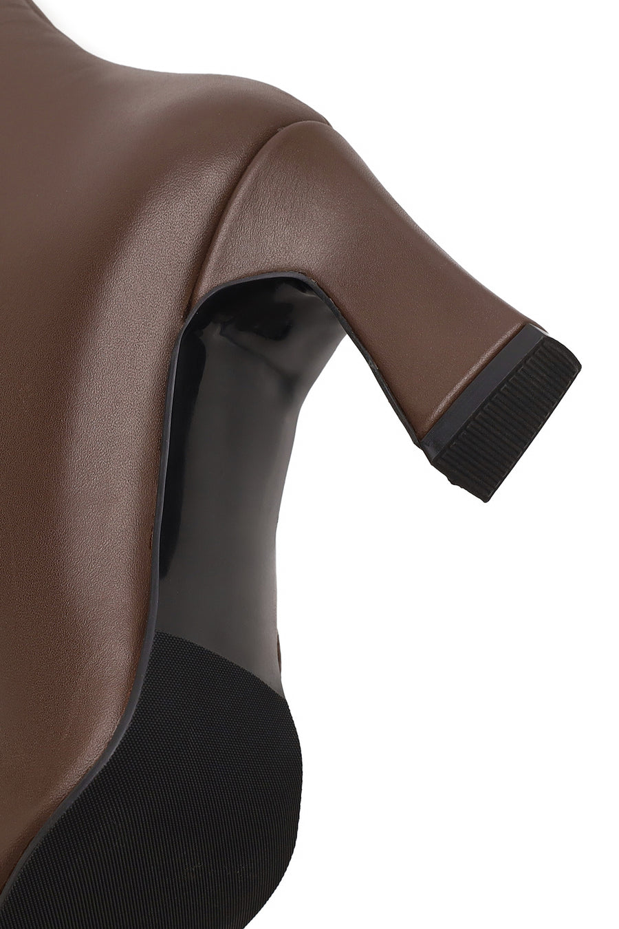Woman Brown Zip Closure Chunky Heeled Leather Boots
