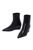 Woman Black Zip Closure Wedge-Heel Leather Boots | Derimod