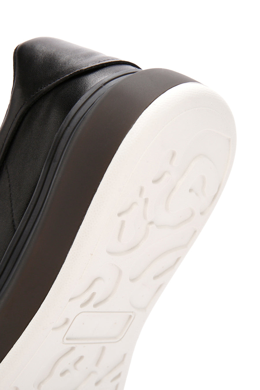 Men's Black Thick Sole Lace Up Leather Sneaker