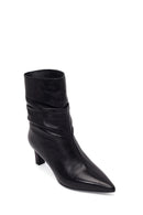 Woman Black Short Heeled Leather Boots | Derimod