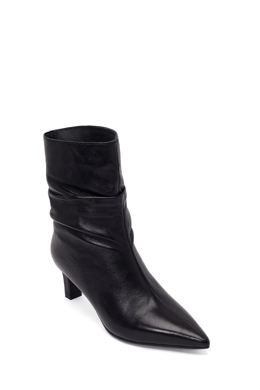 Woman Black Short Heeled Leather Boots