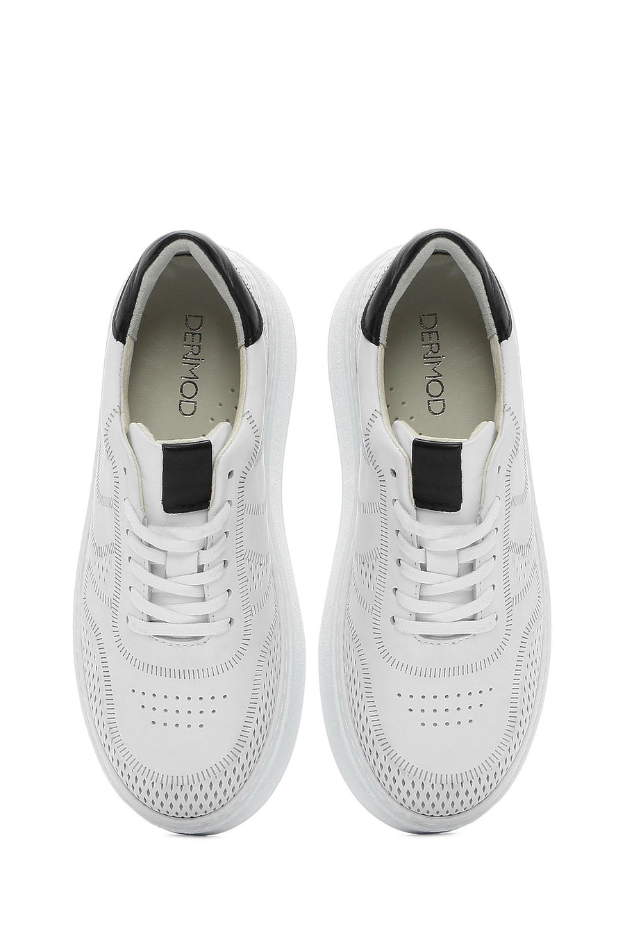 Woman White Laced Thick Sole Leather Sneakers