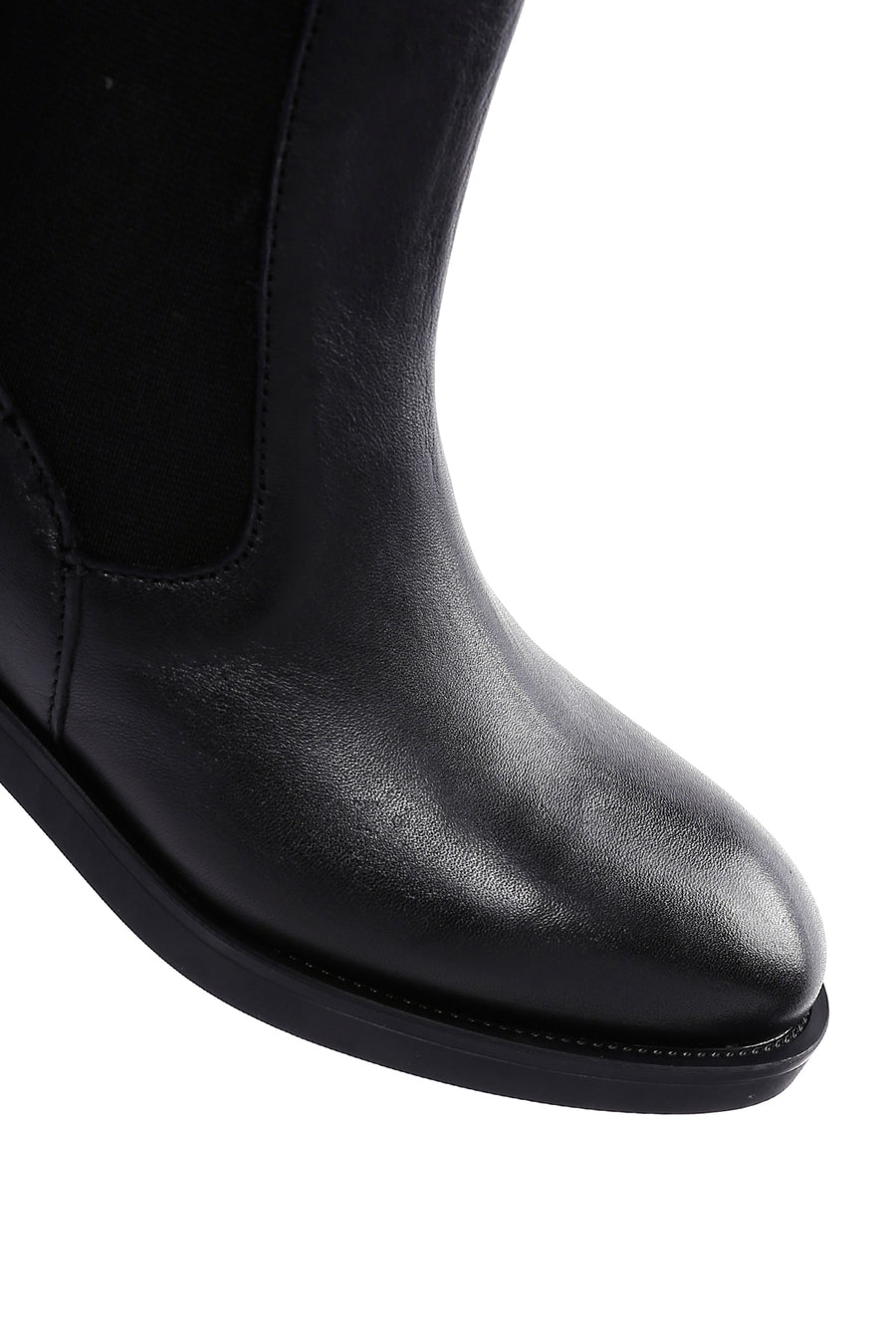 Women's Black Leather Zippered Chelsea Boots