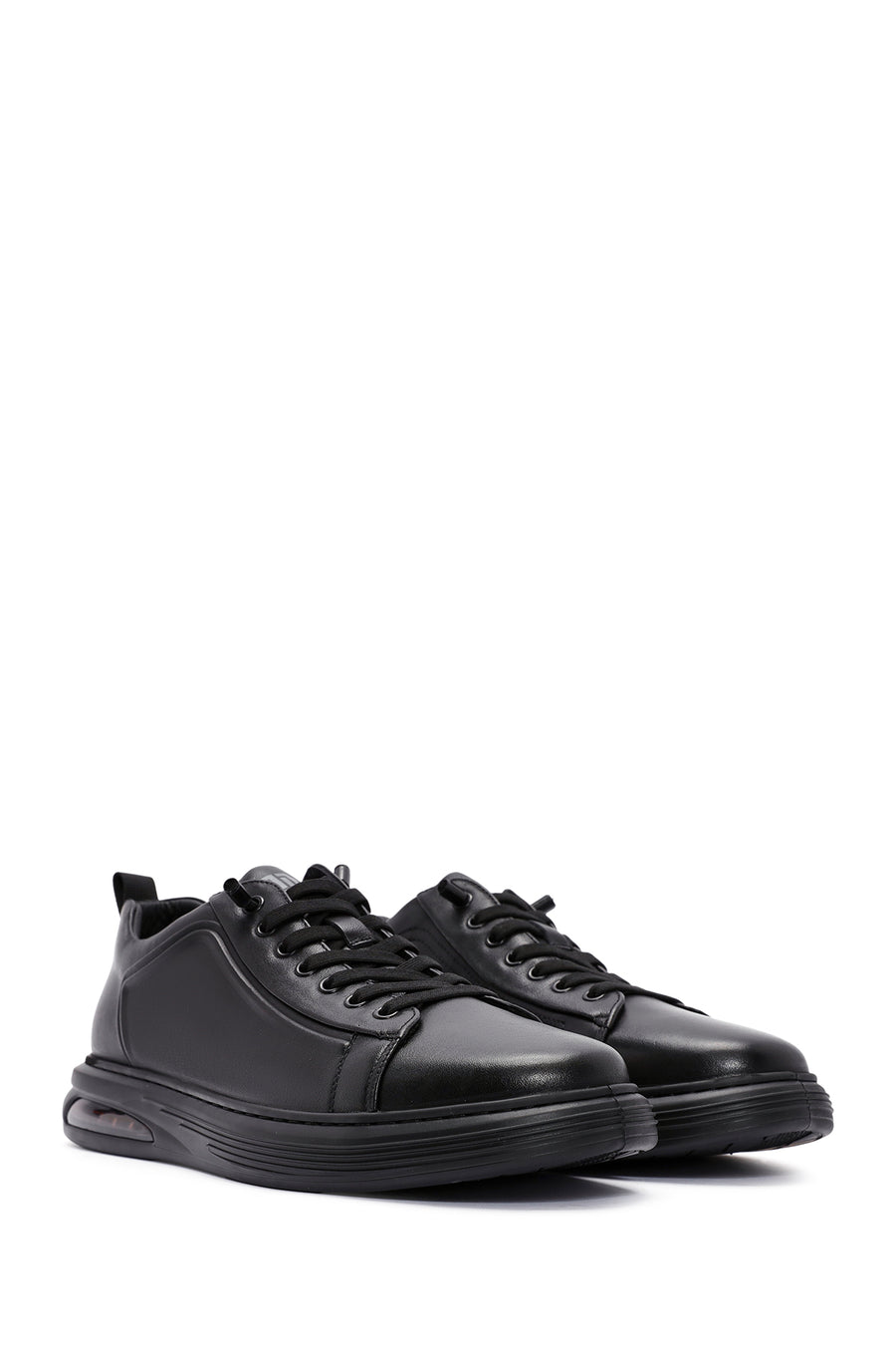Male Black Lace-Up Leather Sneaker