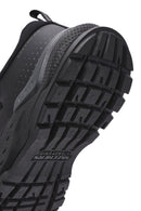 Skechers Erkek Siyah Bağcıklı Kalın Tabanlı Sneaker | Derimod