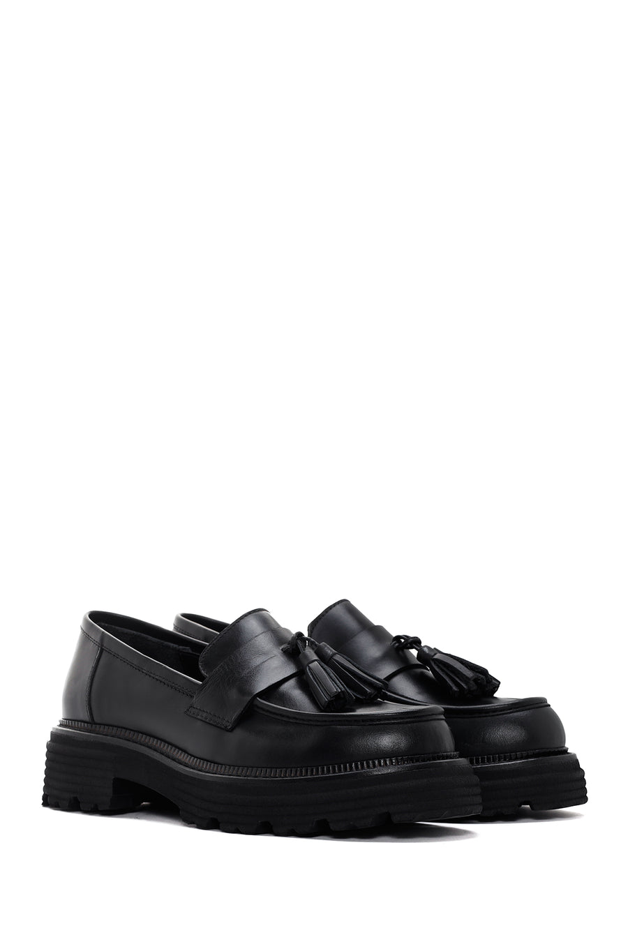 Women's Black Tassel Leather Masculine Loafer