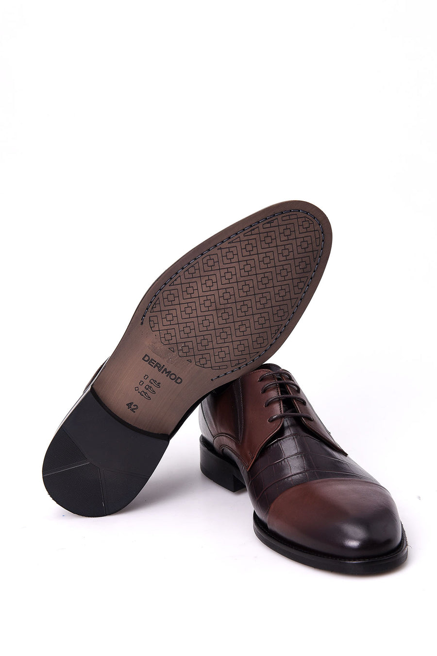 Men's Crocodile Detailed Shoes
