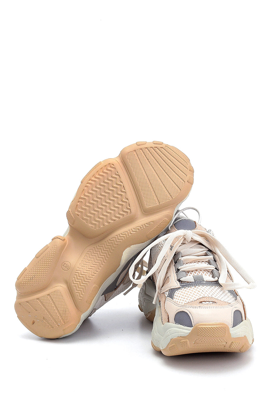 women sneakers