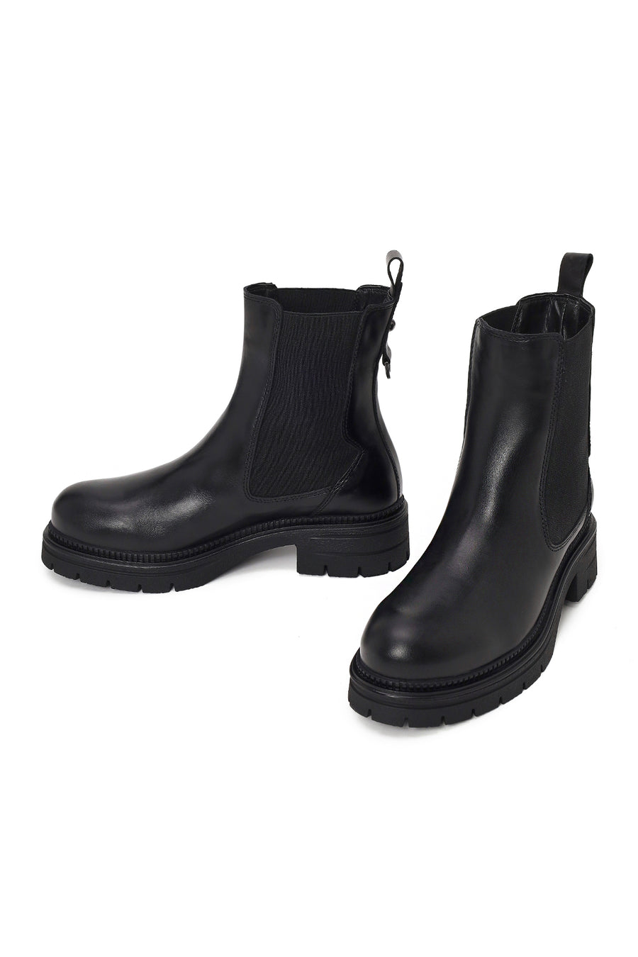 Woman Black Thick-Soled Leather Chelsea Boots