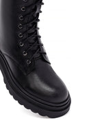 Woman Black Zip Closure Leather Combat Boots | Derimod