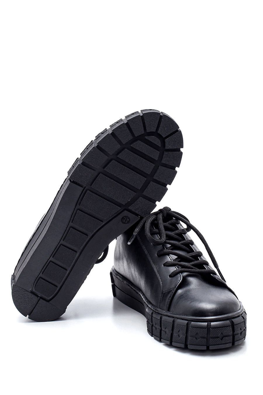 women sneakers