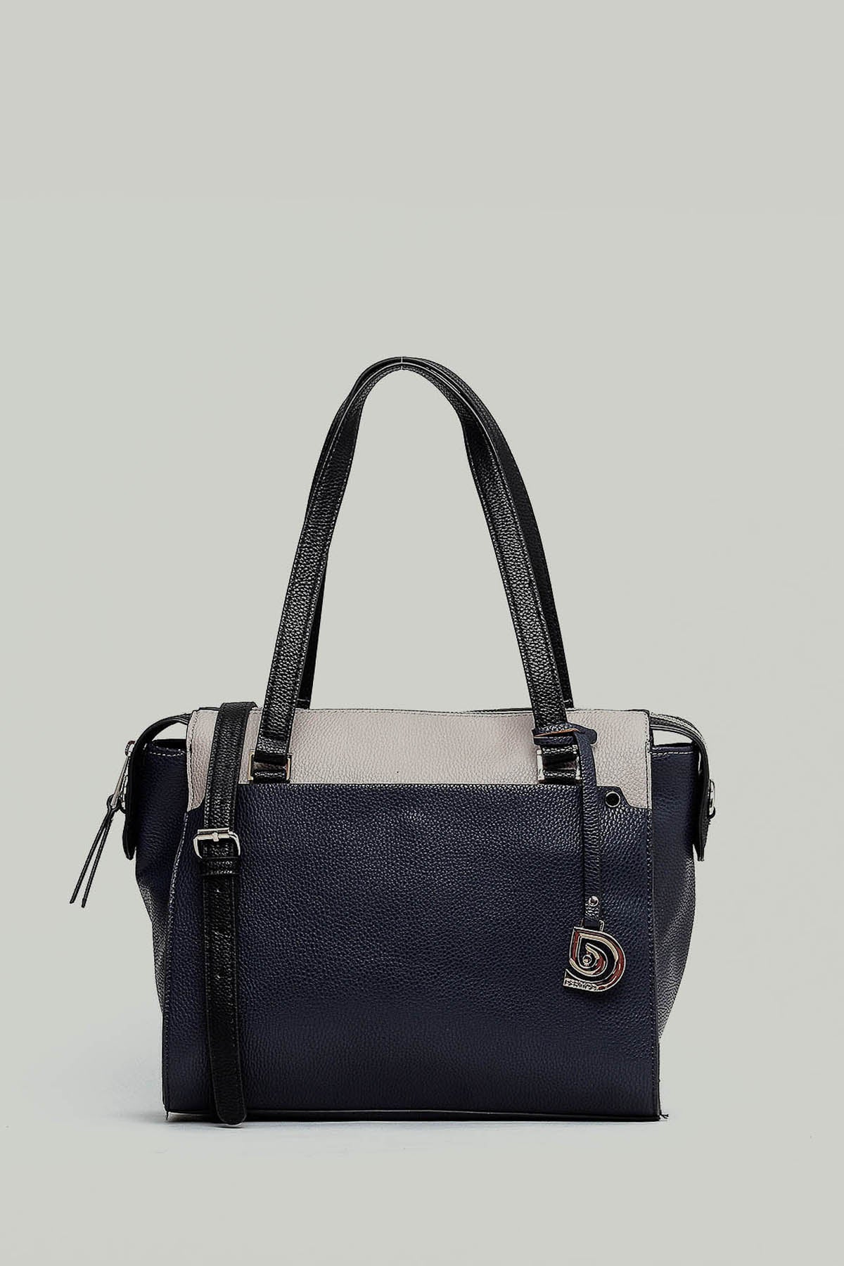 Dark Women's Shoulder Bag 18SBD2746FT | Derimod