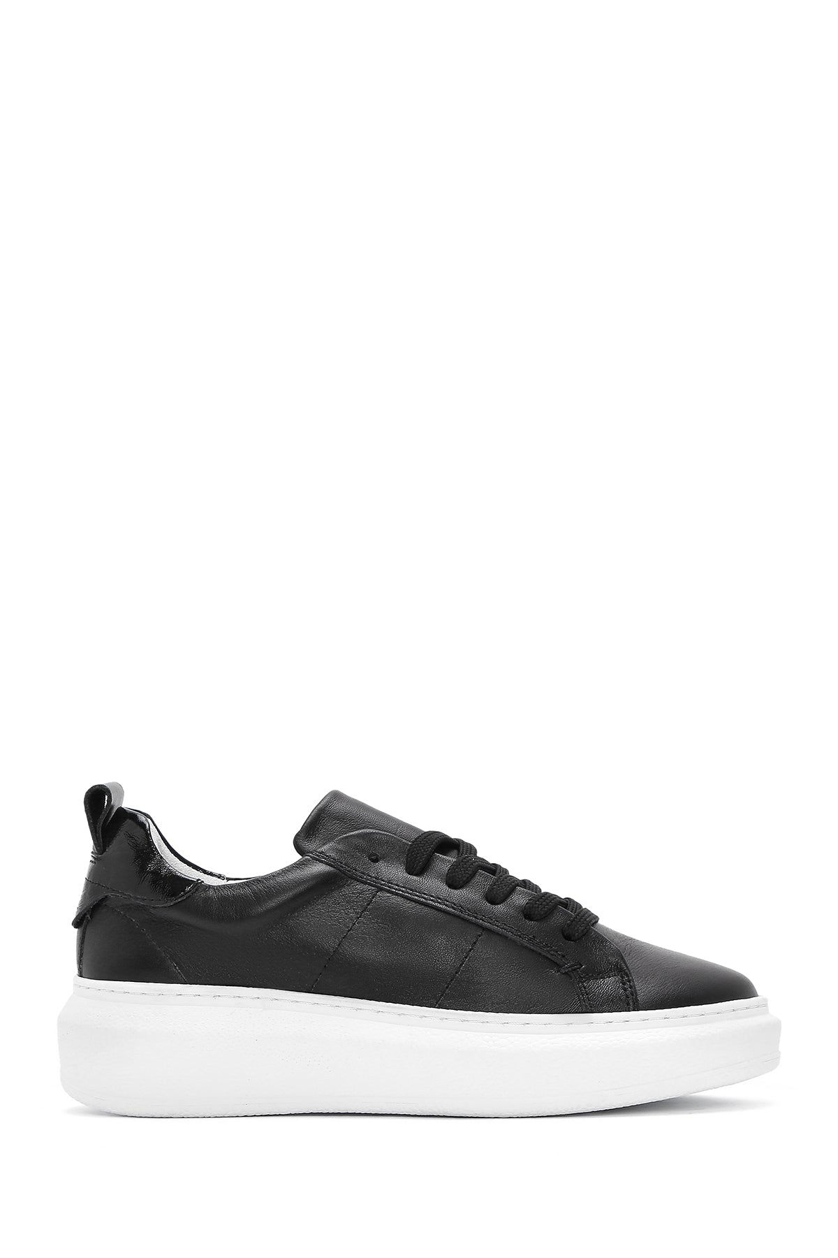 Kadın Siyah Bağcıklı Deri Sneaker 25SFD370118 | Derimod