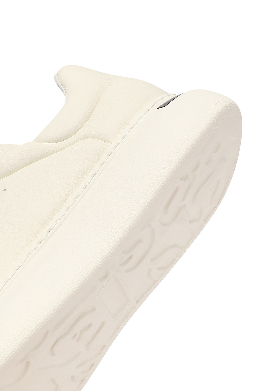 Male White Lace-Up Thick-Soled Leather Sneaker