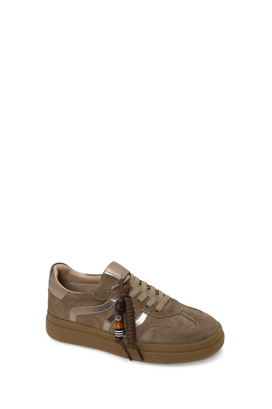 Kadın Bej Bağcıklı Charmlı Süet Deri Sneaker